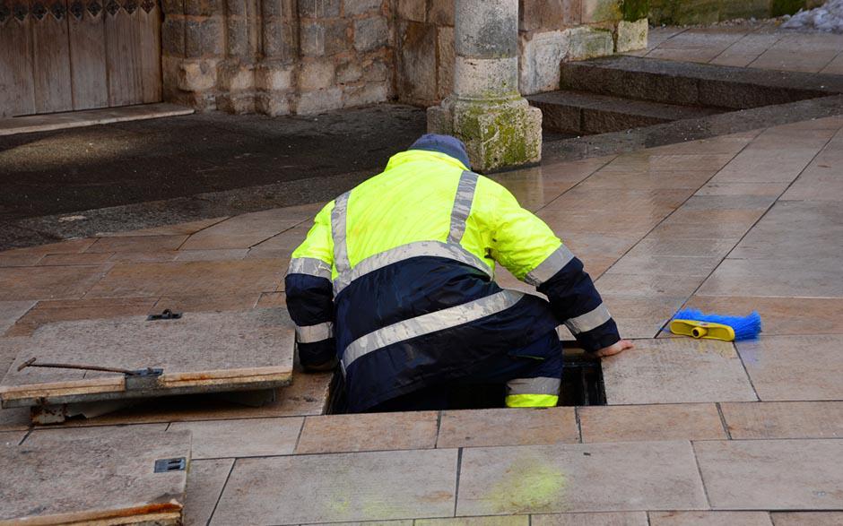 société pour déboucher canalisation Compiègne